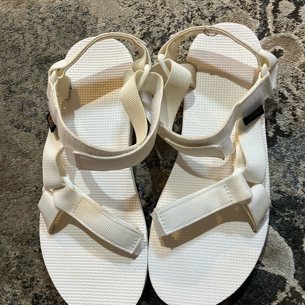 Teva White Sporty Sandals with Adjustable Straps